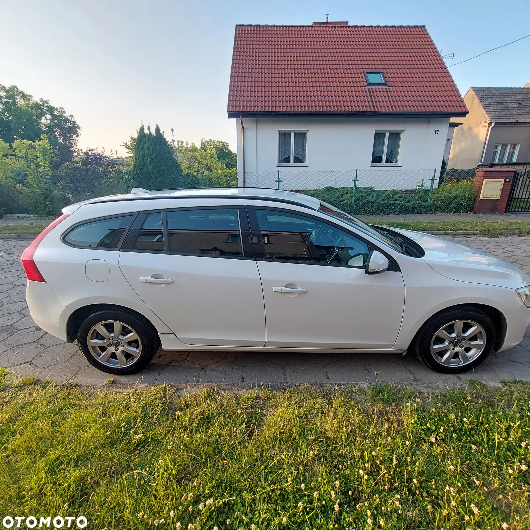 Volvo V60 D2 Base - 7