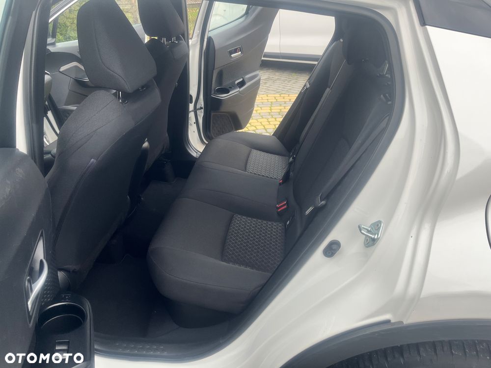 Toyota C-HR 1.8 Hybrid Dynamic - 24