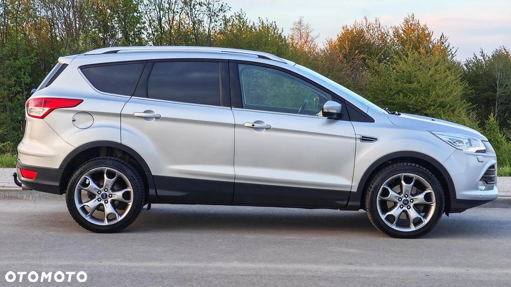 Ford Kuga 2.0 TDCi 4x4 Titanium - 5