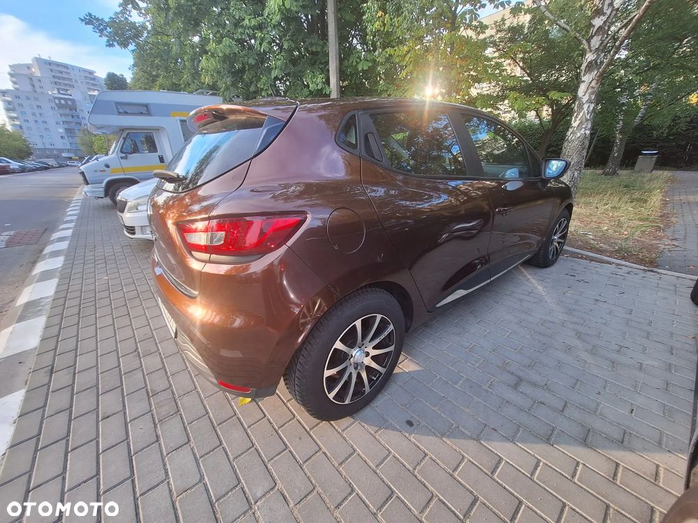 Renault Clio 1.2 16V Dynamique - 4