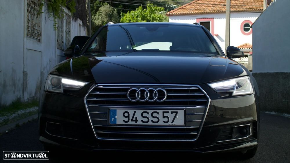 Audi A4 Avant 2.0 TDI S-line S tronic - 32