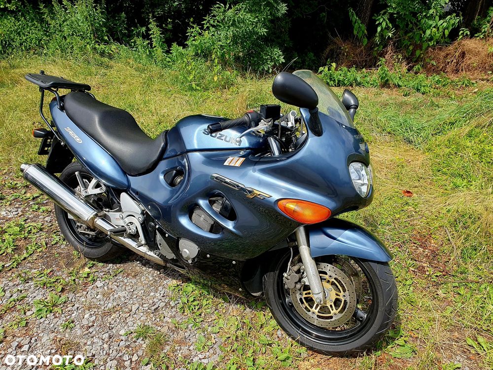 Suzuki GSX - 1