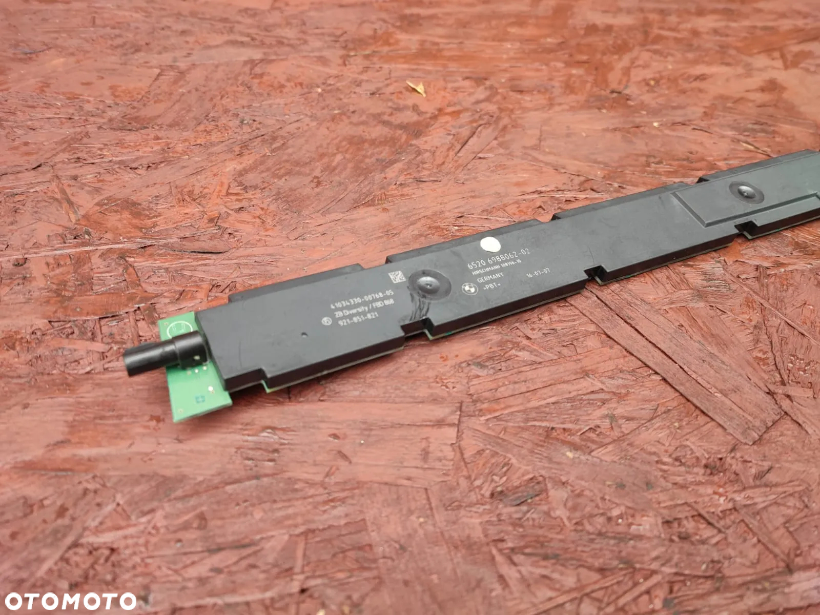 BMW E60 LCI. ORYGINALNY MODUŁ DIVERSITY / WZMACNIACZ ANTENOWY O NR: 4 220 653 / 6 988 062 / 6 931 718 / 9 193 832 OEM. SPRAWNY W 100%. - 2