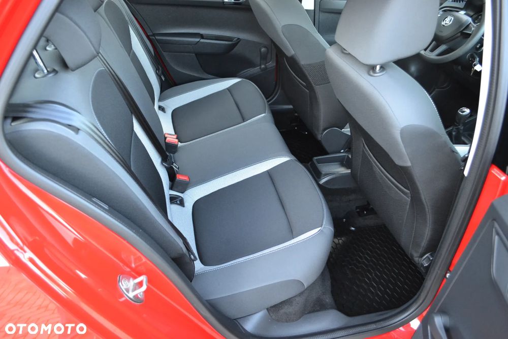 Skoda Fabia 1.0 TSI Ambition Plus - 9