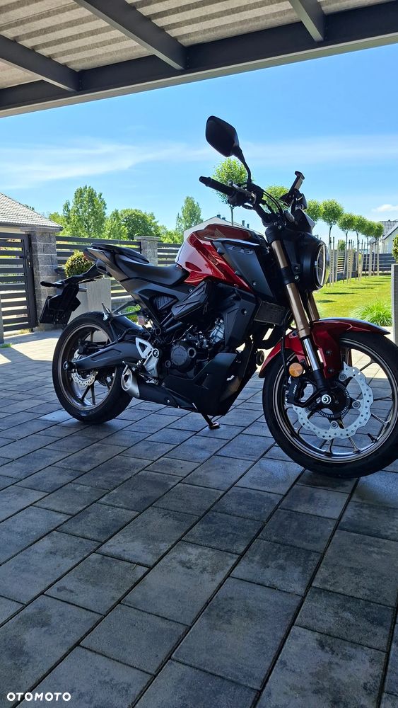 Honda CB - 10