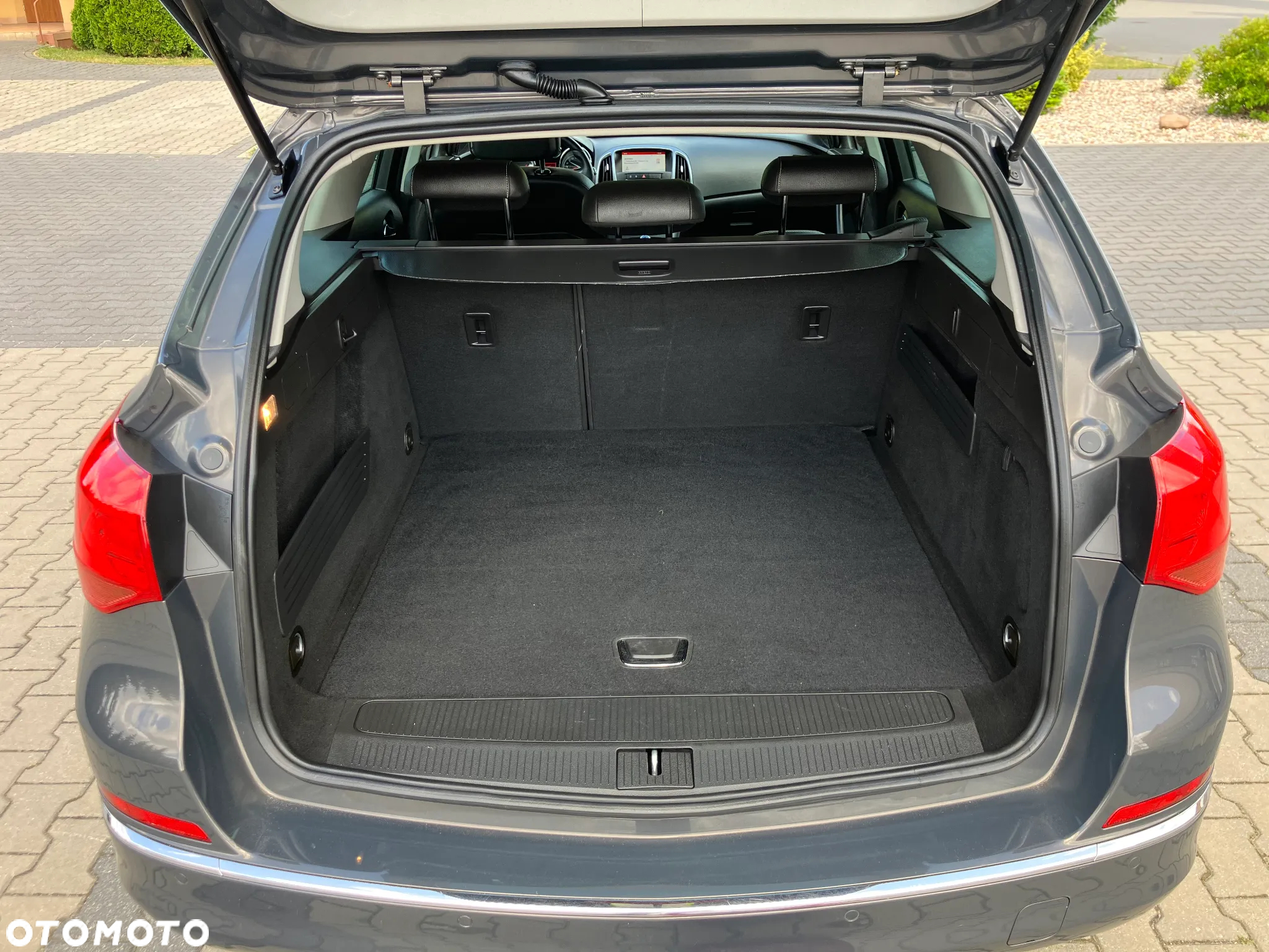 Opel Astra 1.4 Turbo Design Edition - 35