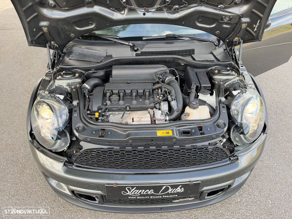 MINI 3 Portas John Cooper Works - 16