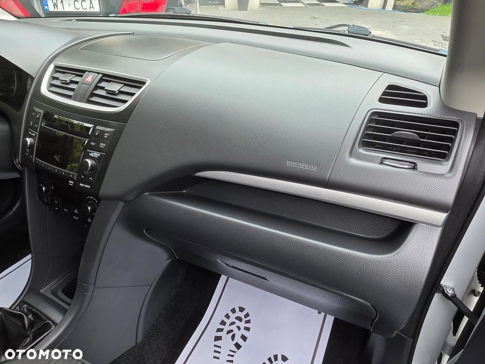 Suzuki Swift - 30