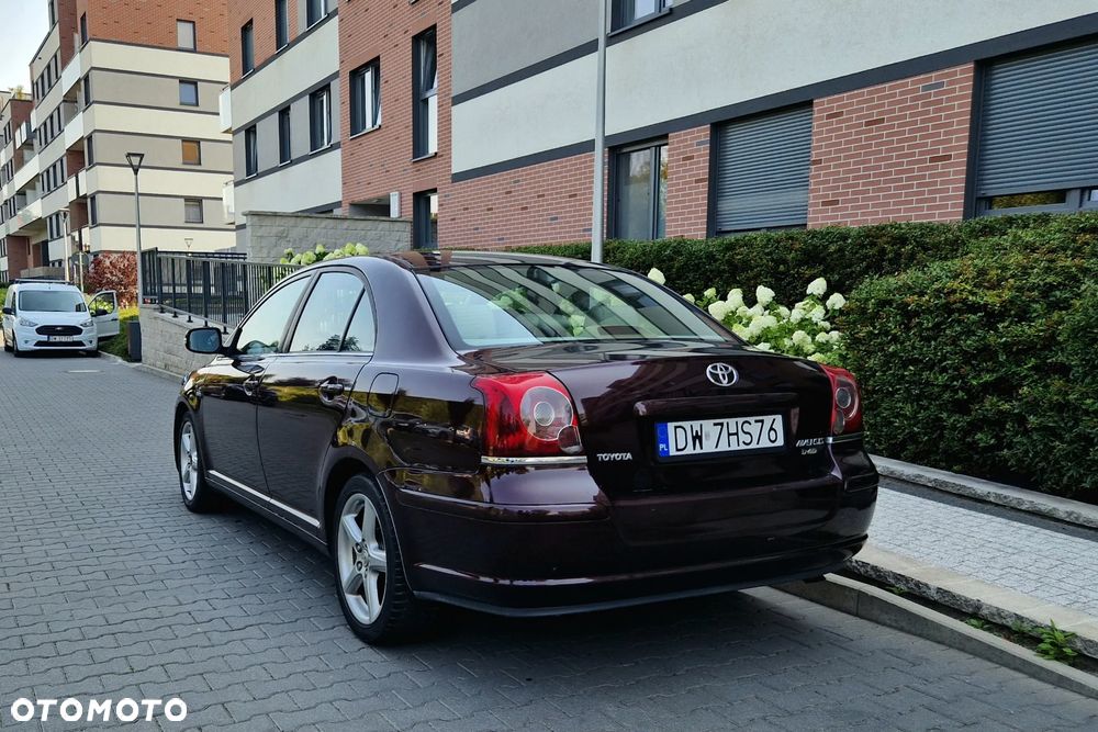 Toyota Avensis - 3