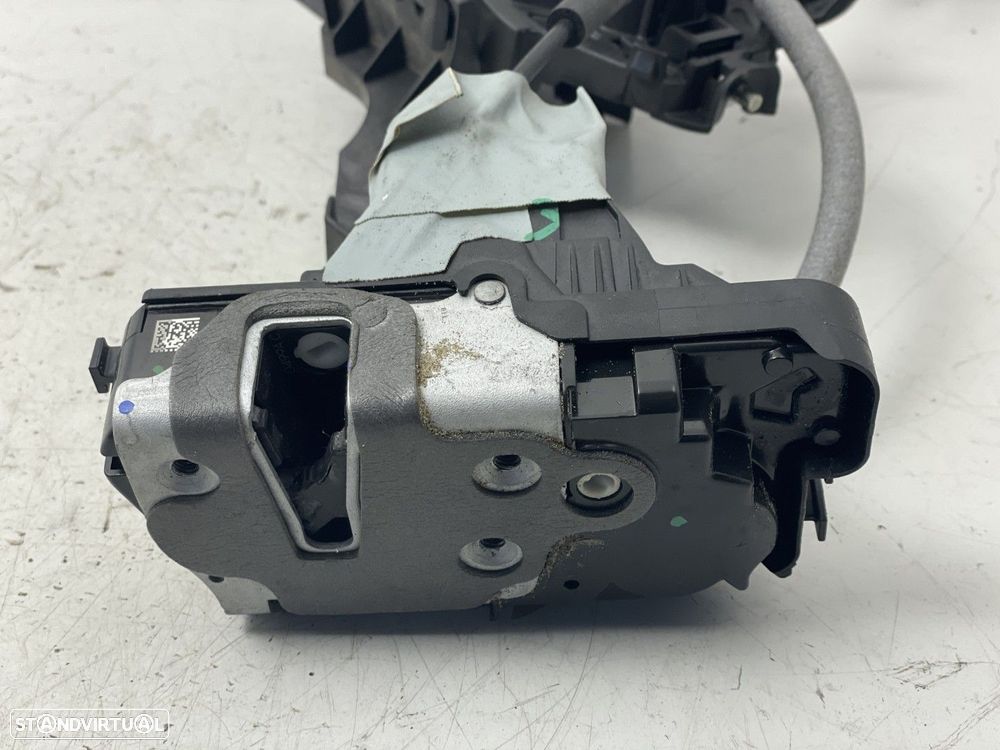 Fecho da porta Dto Trás FORD FOCUS IV Turnier 1.0 EcoBoost - 3