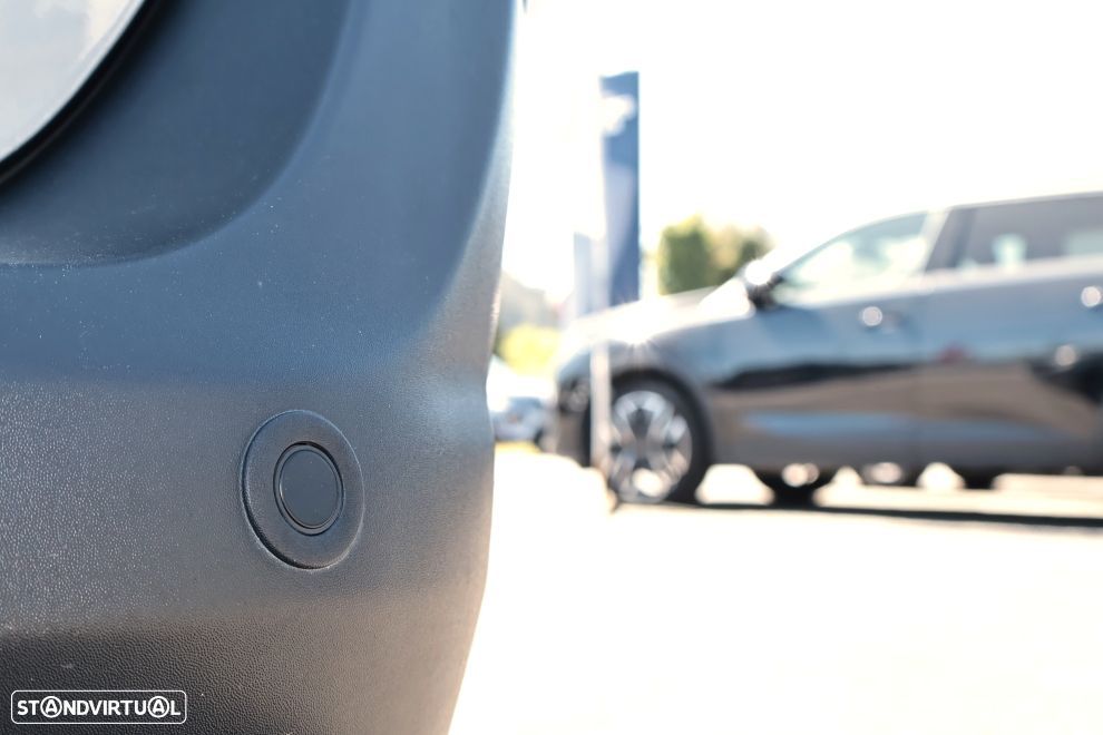 Ford Tourneo Courier 1.0 EcoBoost Active DCT - 6