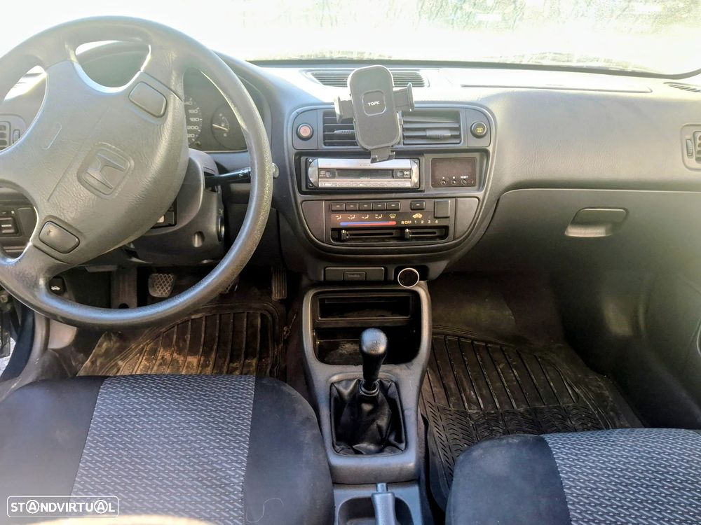 Honda Civic 1.5i LS - 7