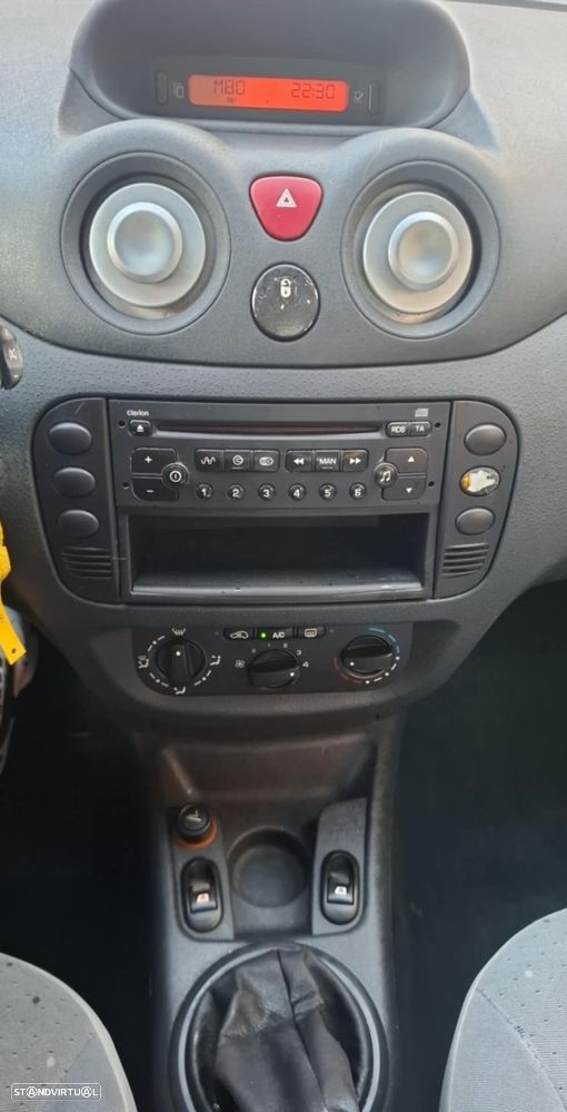 Citroën C3 1.4 HDi Exclusive - 4