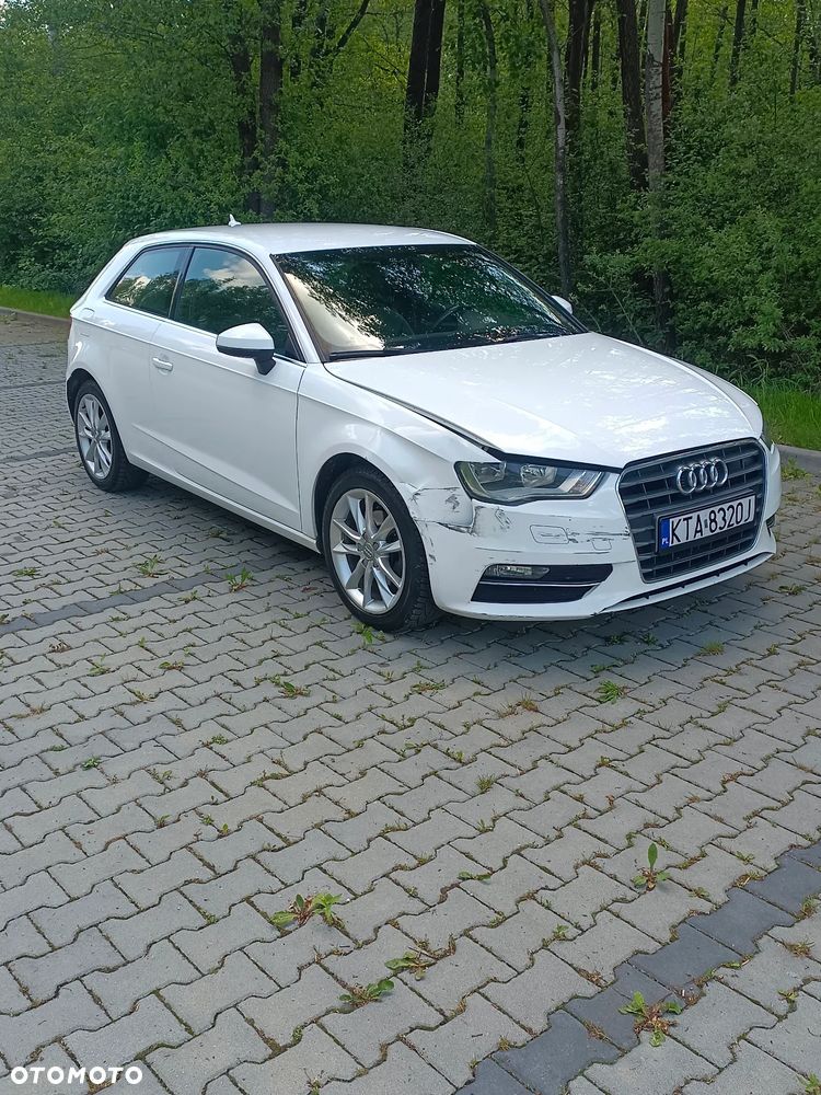 Audi A3 3-drzwiowe 1.6 TDI clean diesel Ambiente - 5
