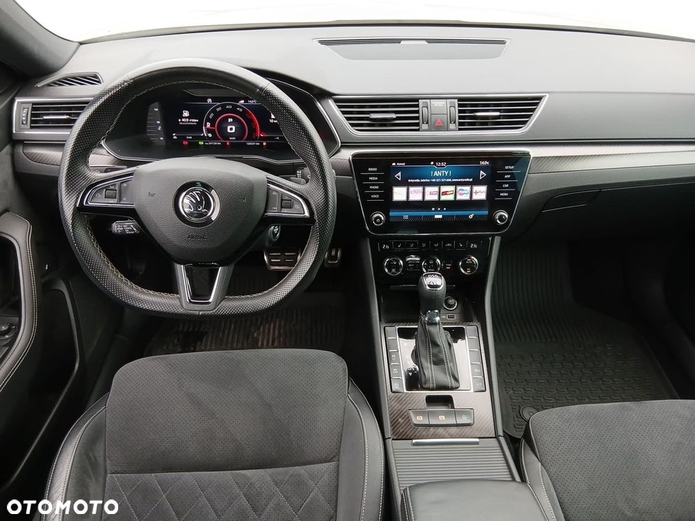 Skoda Superb 2.0 TDI SCR 4x4 Sportline DSG - 11