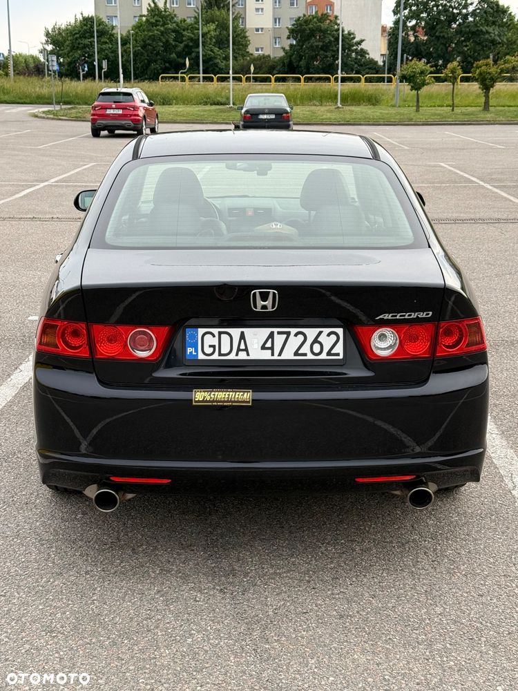 Honda Accord 2.0 Executive - 4