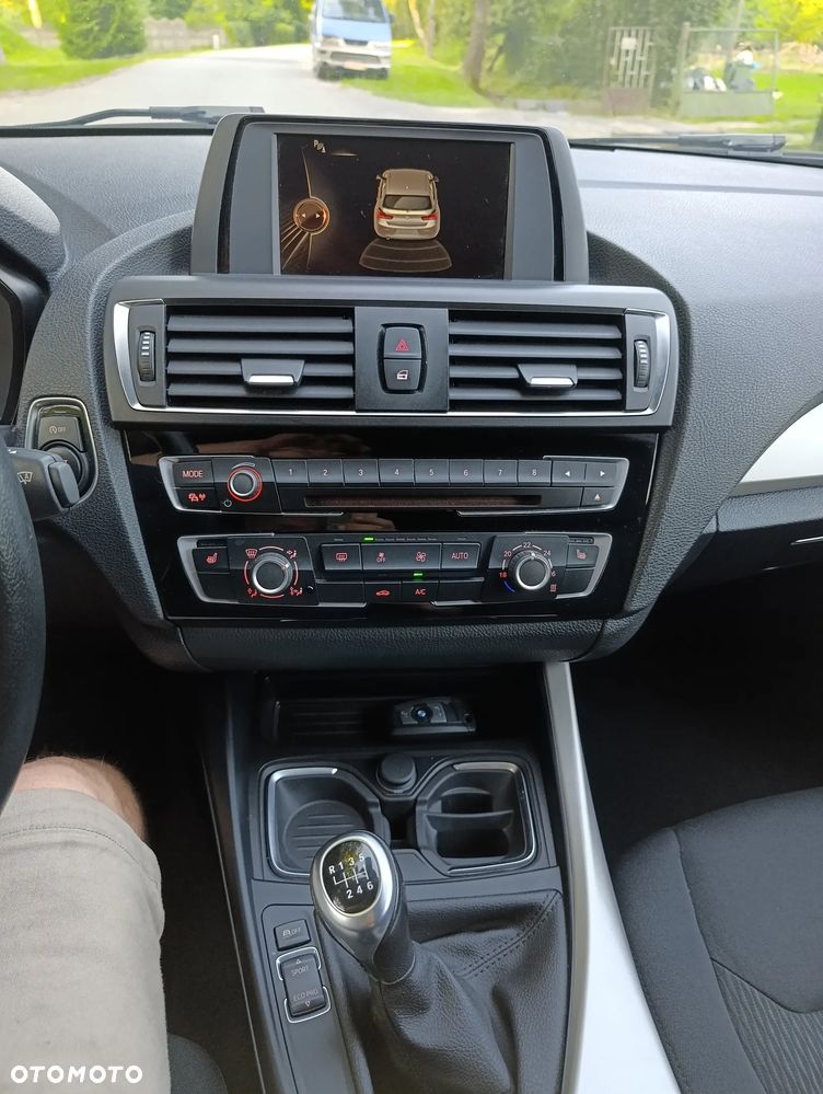 BMW Seria 1 116i Edition Metropolitan - 15