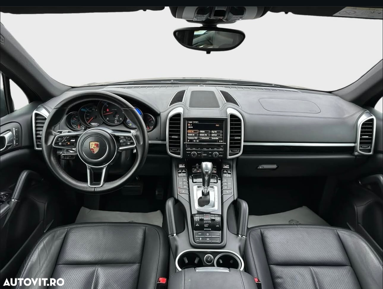 Porsche Cayenne 3.0 L - 5
