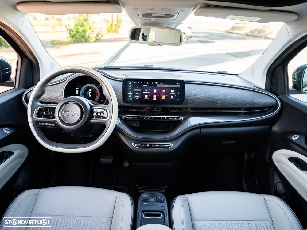 Fiat 500e C La Prima - 28