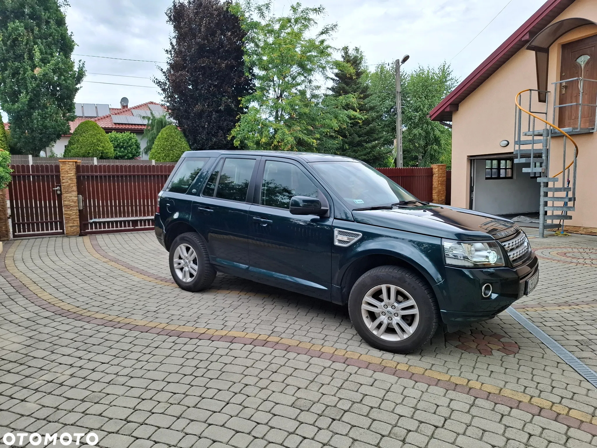 Land Rover Freelander - 2