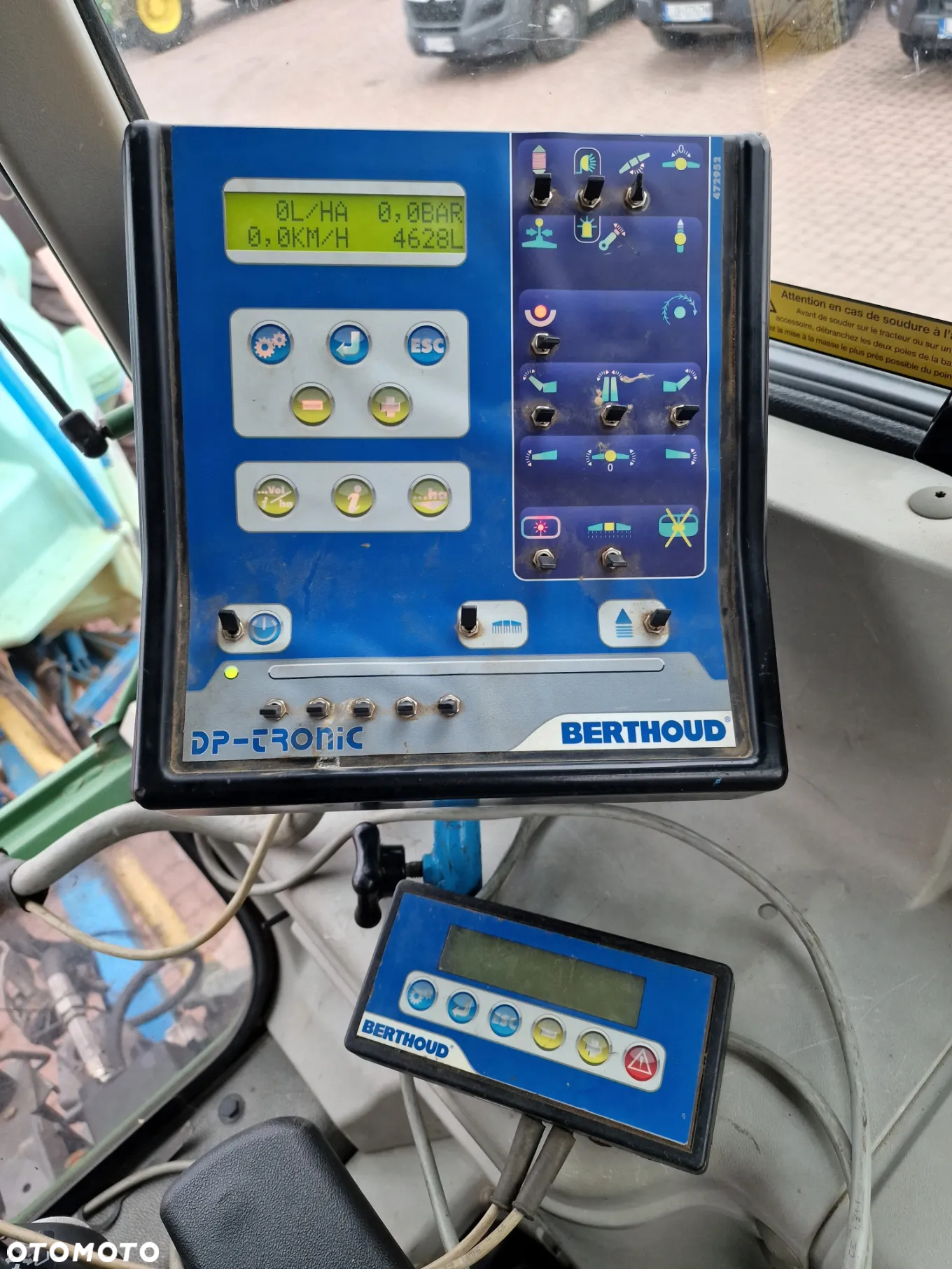 Berthoud Tracker 32-34, 21m, 3200L - 3