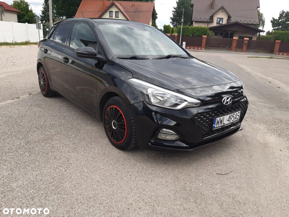 Hyundai i20 blue 1.2 Advantage+ - 10