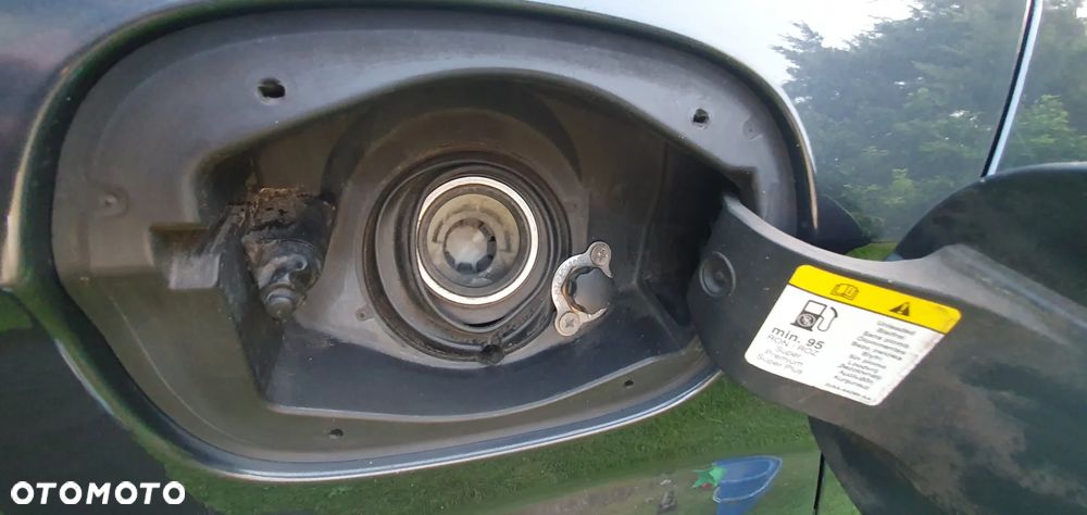 Ford Mondeo 2.5 Titanium S - 28