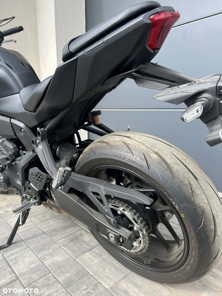 Yamaha MT - 8