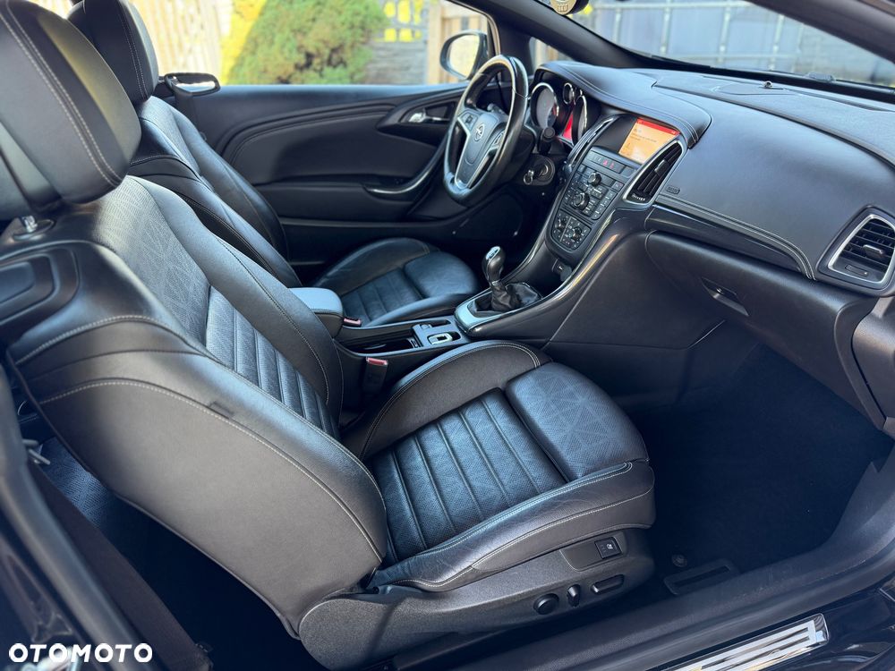 Opel Cascada 2.0 D Start/Stop Ultimate - 9
