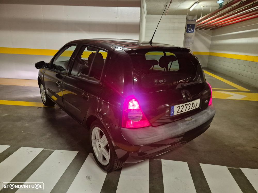 Renault Clio 1.2 16V Dynamique - 14