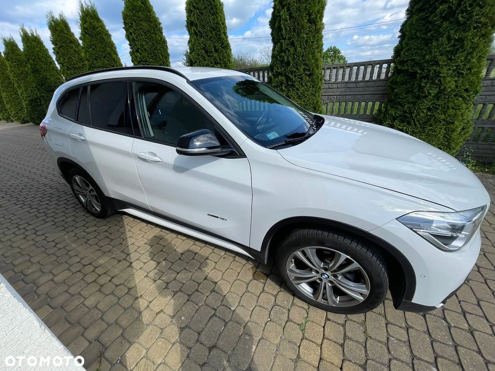 BMW X1 sDrive18i GPF Sport Line - 9