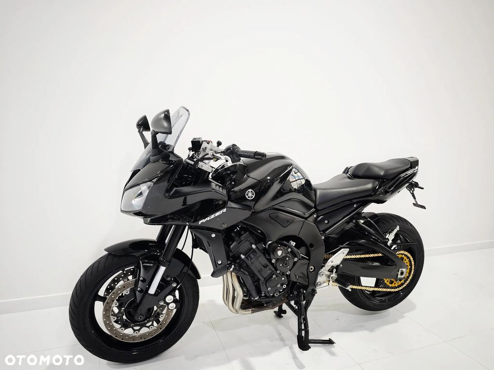 Yamaha FZ - 16