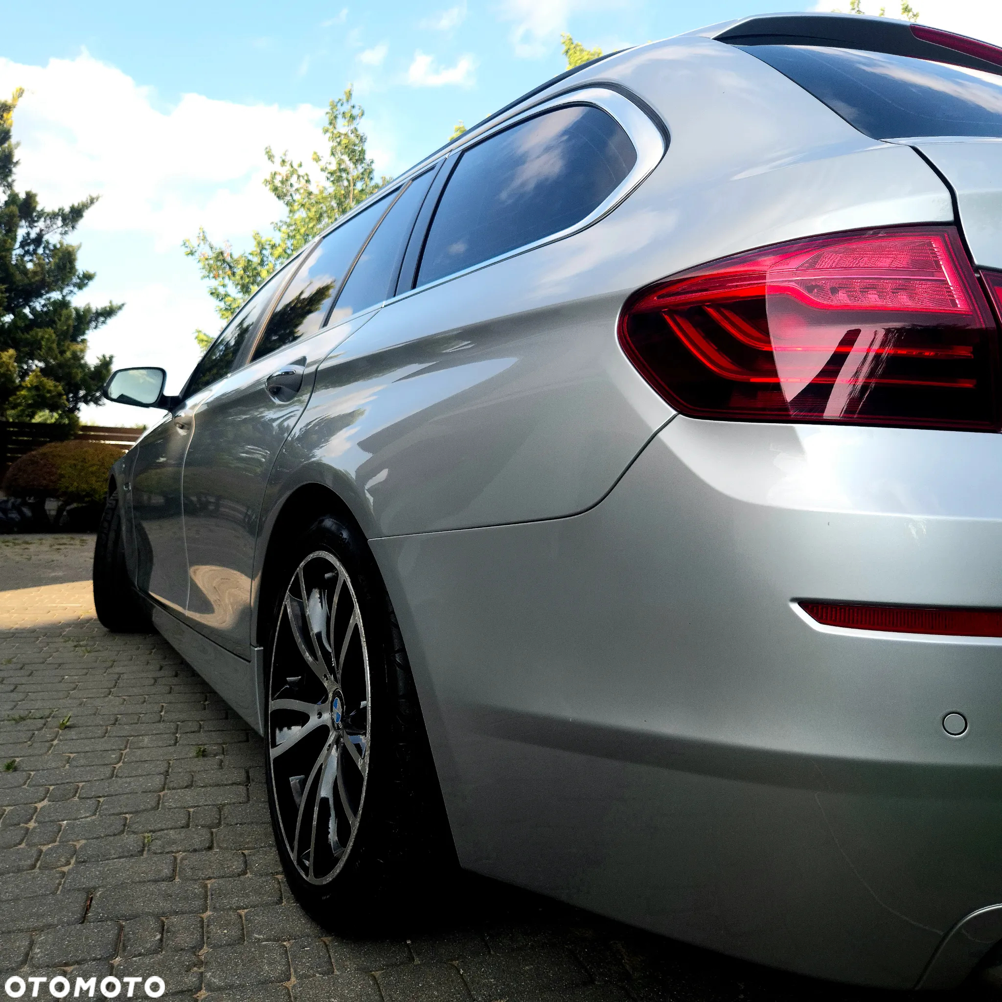 BMW Seria 5 520d xDrive - 6