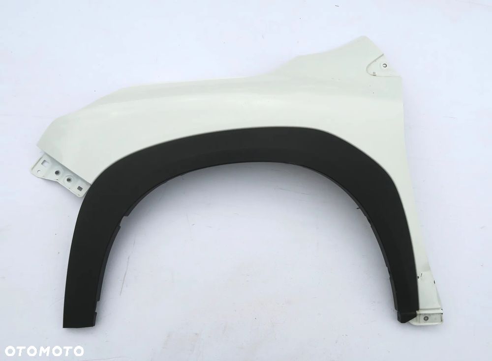 SUZUKI S-CROSS 2022 - Błotnik listwa lewy przód L SCROSS ORYGINAŁ OE - 7