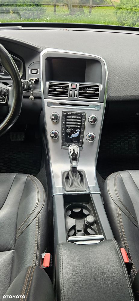Volvo XC 60 - 26