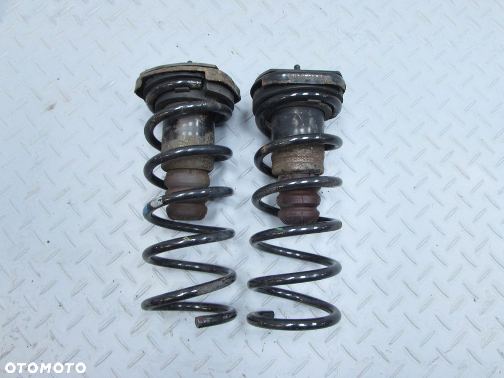 VOLVO V60 CROSS COUNTRY LIFT 10-18 SPREZYNY ZAWIESZENIA TYL KPL - 1