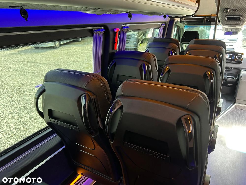 Mercedes-Benz Sprinter 519 - 26