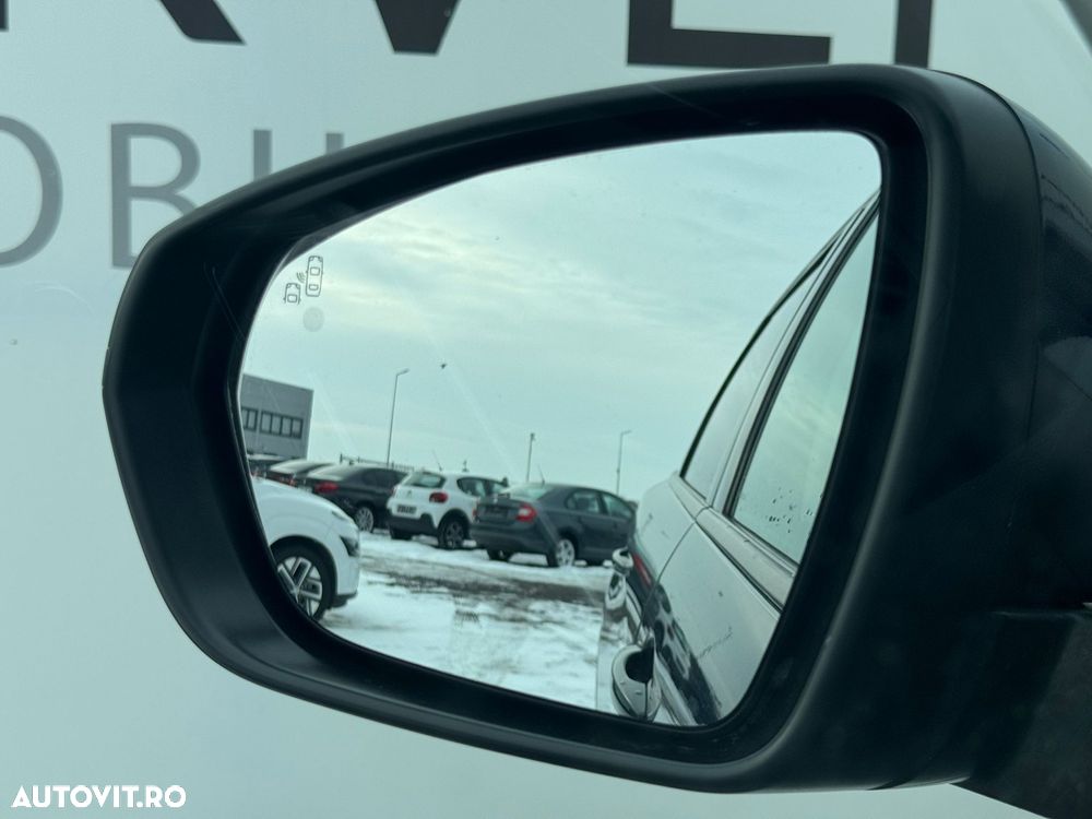 Peugeot 5008 1.5L BlueHDI EAT8 S&S Allure Pack - 34