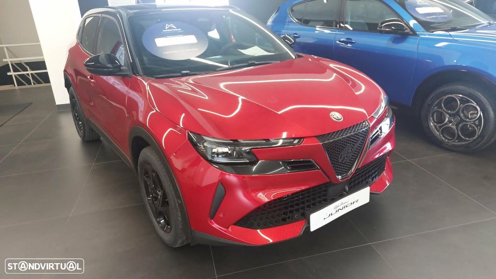 Alfa Romeo Junior 1.2 Ti Q4 eDCT6 - 4
