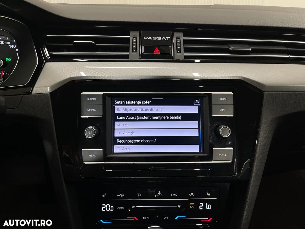 Volkswagen Passat 1.5 TSI ACT DSG Comfortline - 19