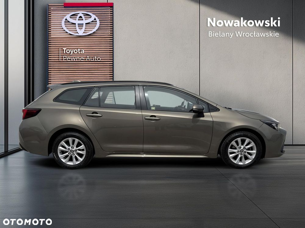 Toyota Corolla 1.8 Hybrid Comfort - 27