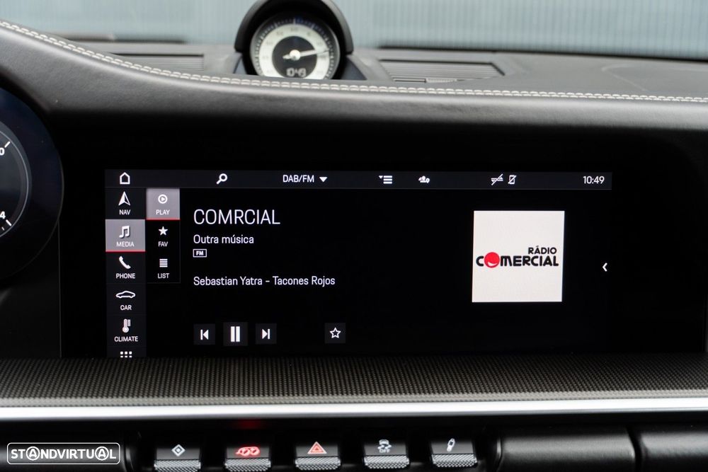 Porsche 911 (992) Carrera 4S PDK - 17