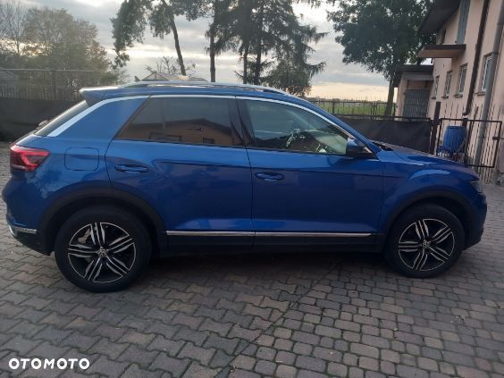 Volkswagen T-Roc - 4