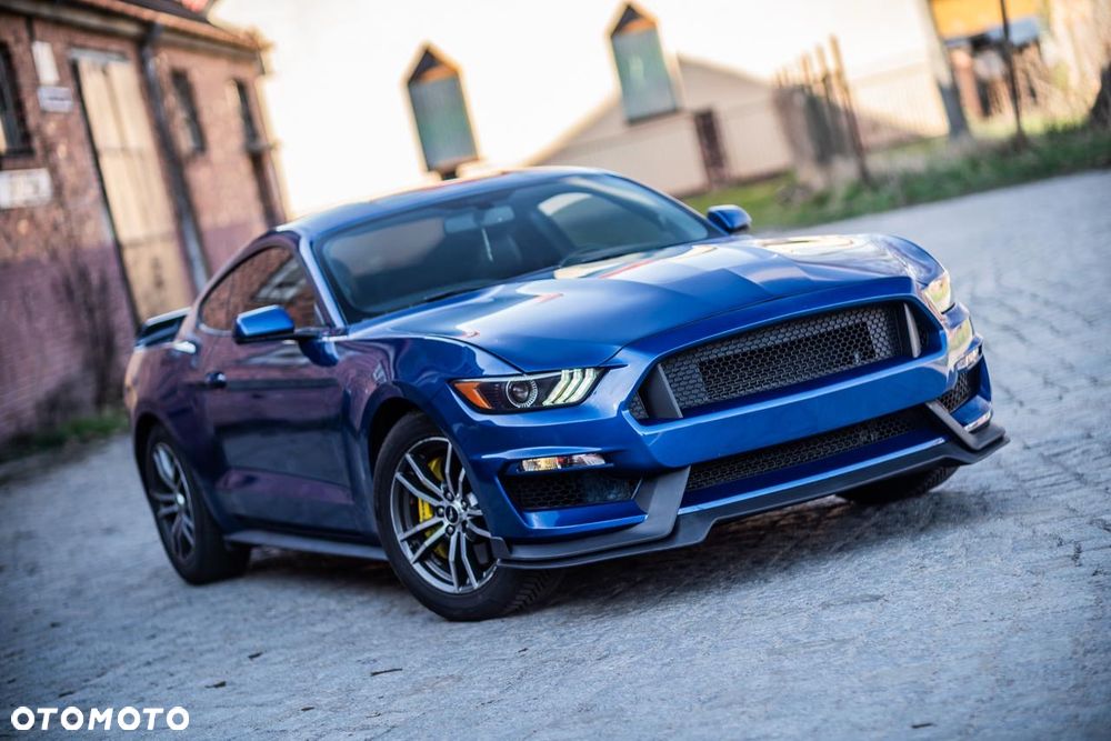 Ford Mustang 5.0 V8 GT - 11