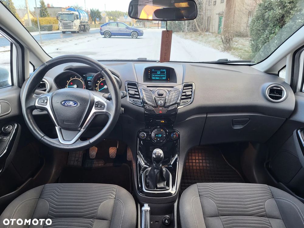 Ford Fiesta 1.0 EcoBoost Titanium - 18