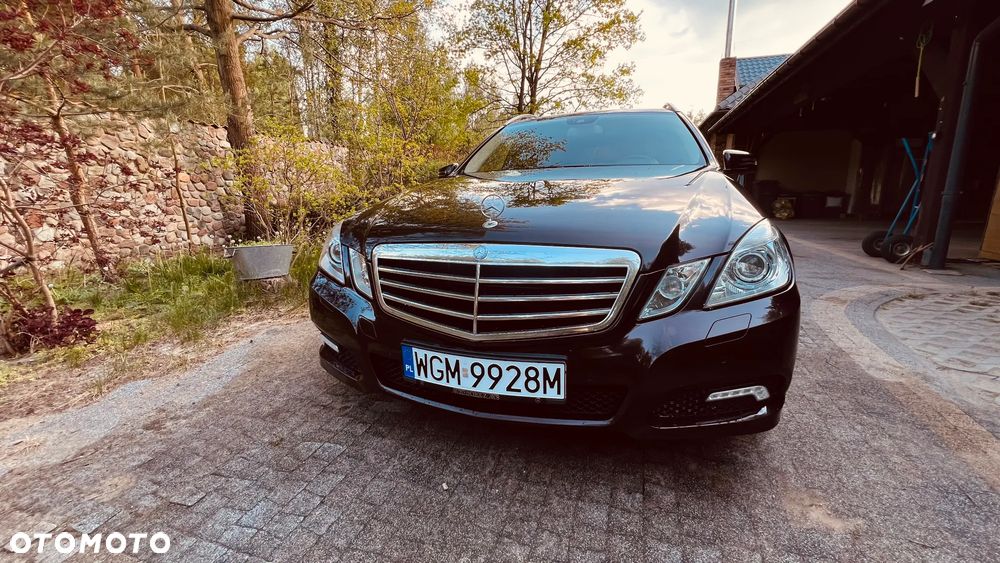 Mercedes-Benz Klasa E 350 CDI BlueEff - 2