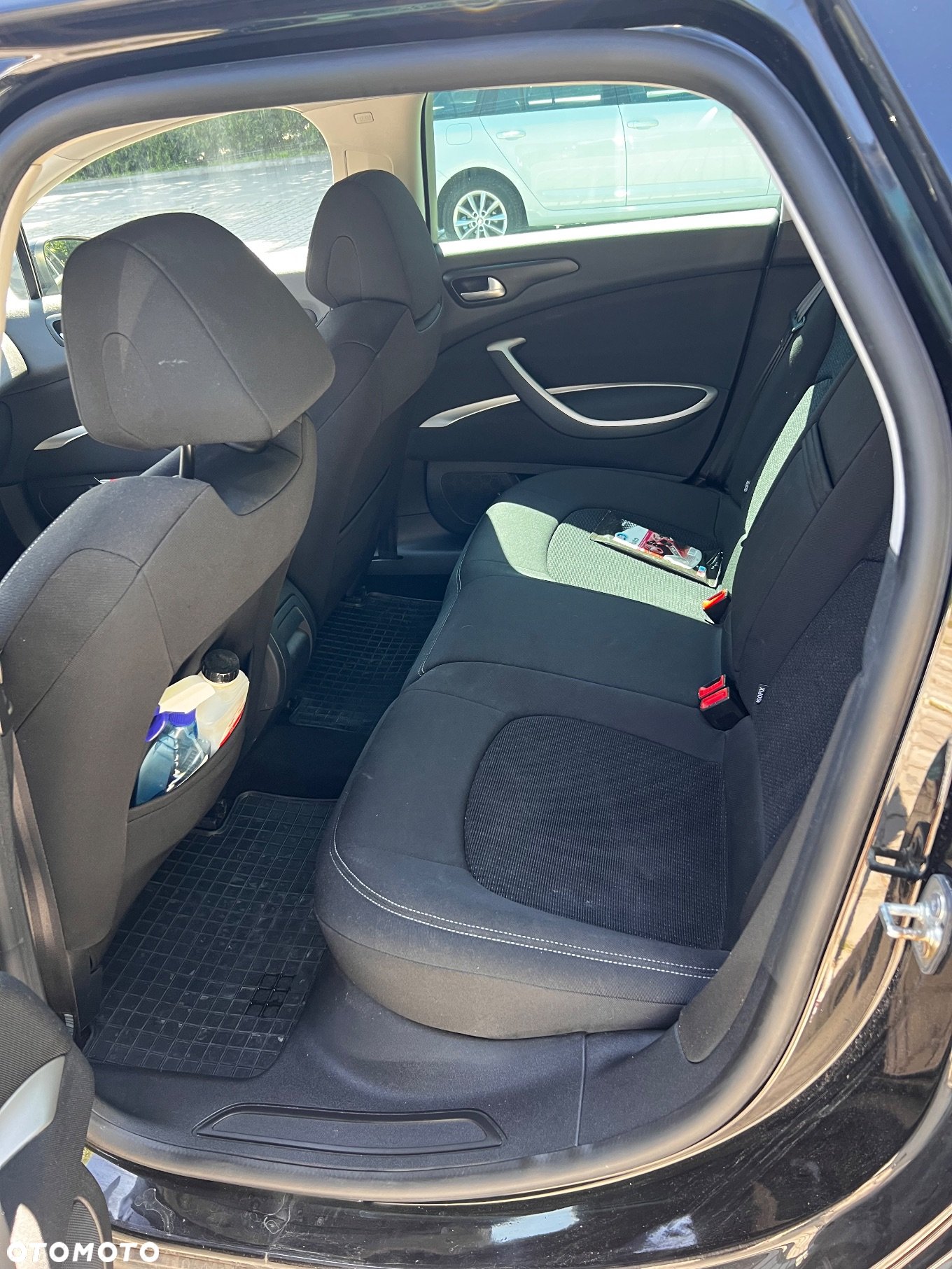 Citroën C5 2.0 HDi Attraction - 16
