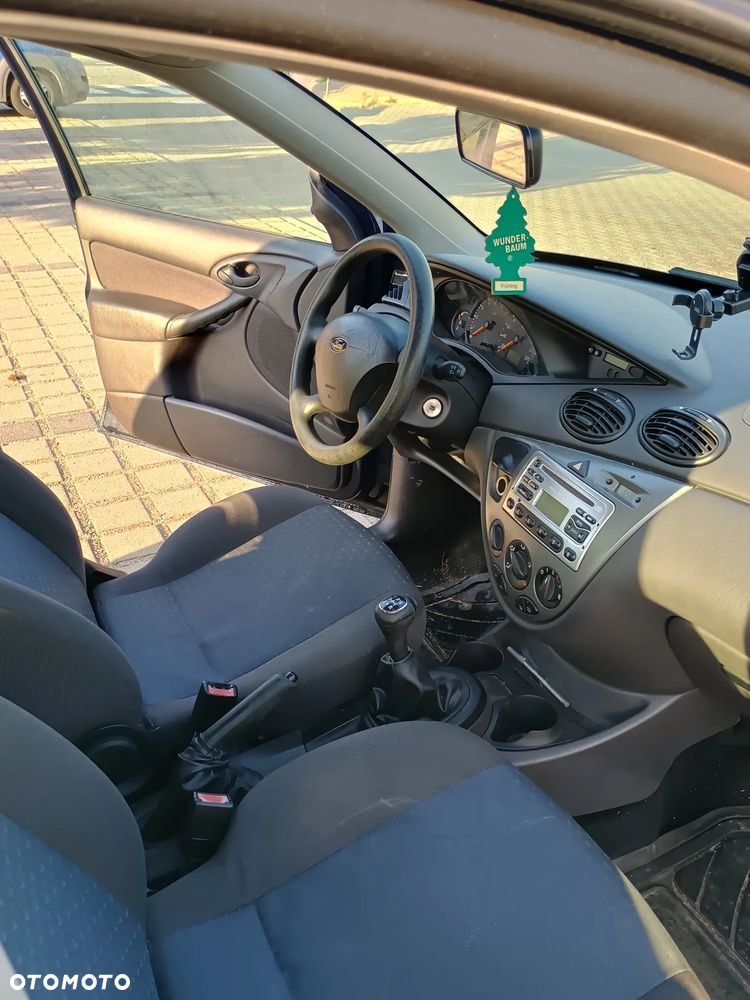 Ford Focus - 14