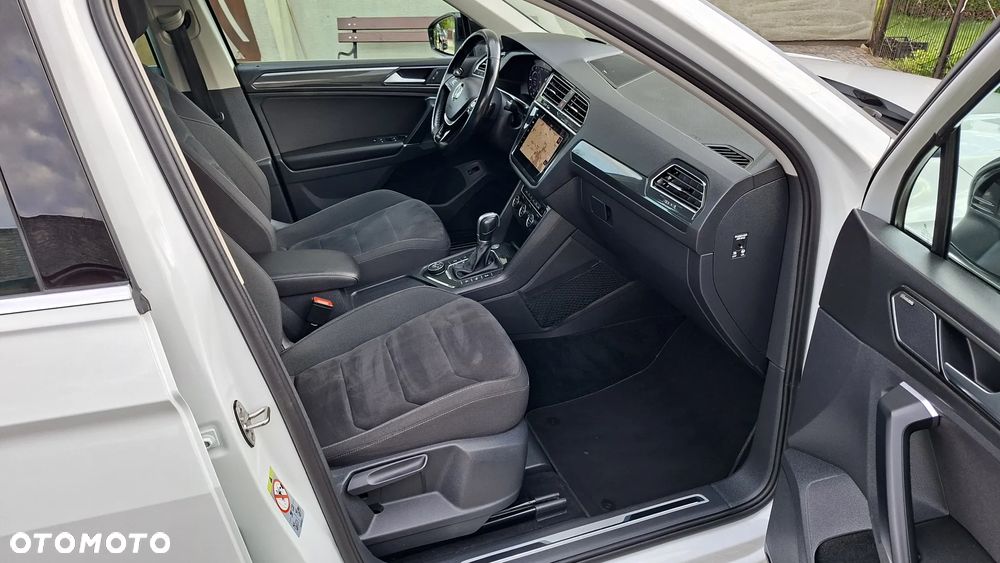 Volkswagen Tiguan 2.0 TDI SCR 4MOTION DSG Highline - 28