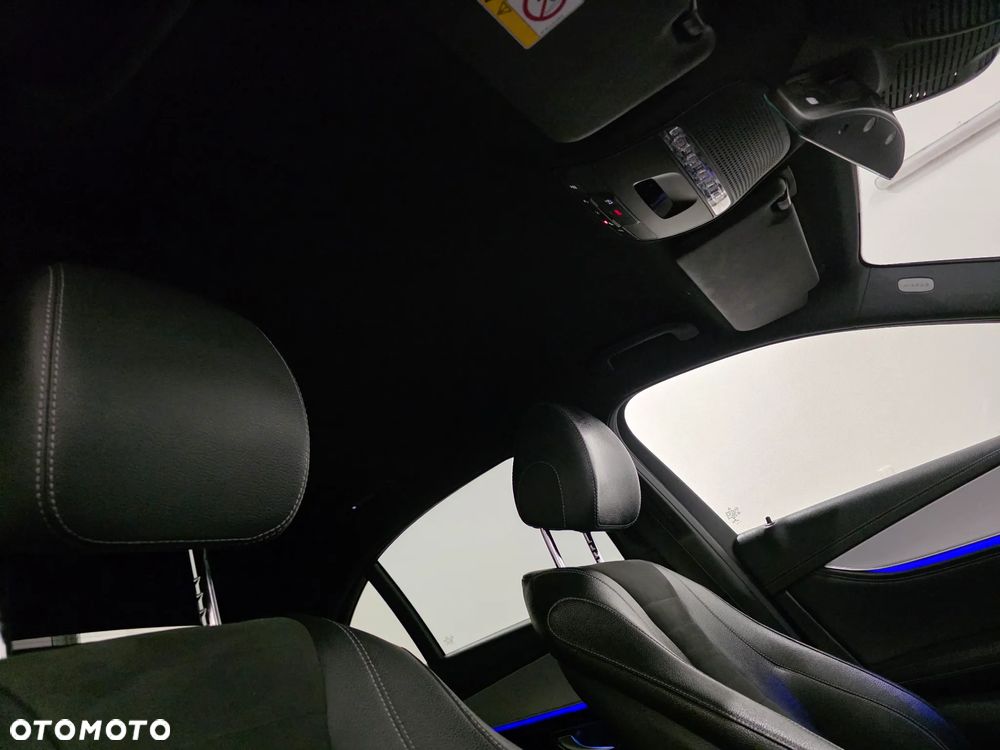 Mercedes-Benz Klasa E 300 de 9G-TRONIC AMG Line - 29